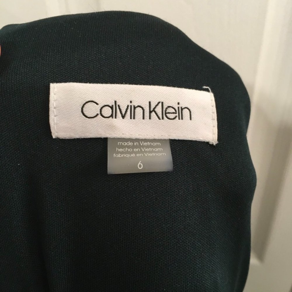 Calvin Klein Velvet Green Cold Shoulder Dress Sz 6 - Picture 3 of 7